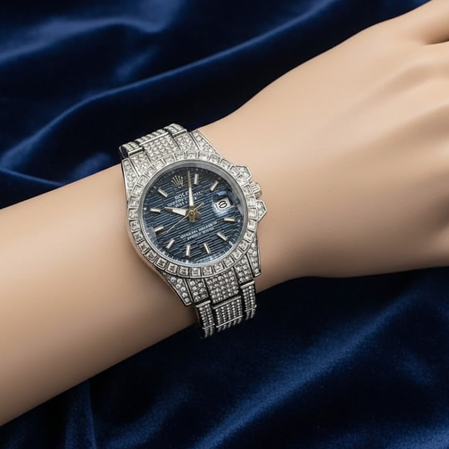 ladies 'ice out' Luxury-style watch